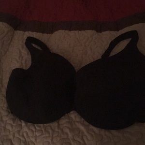 Cacique 40G Black Bra